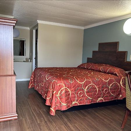 Spanish Inn Motel Brookhaven Zewnętrze zdjęcie